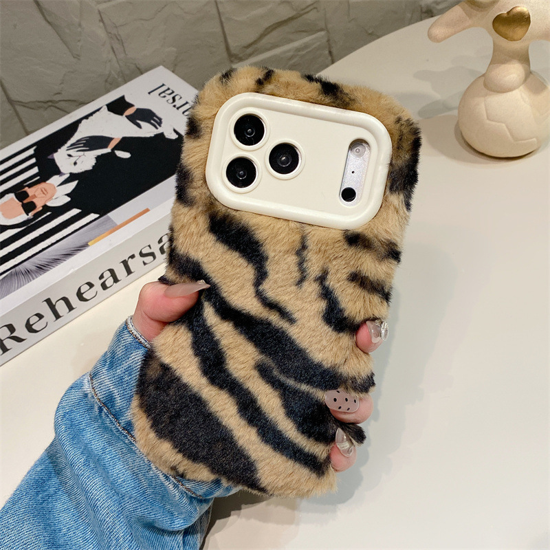 Luksusowe etui na telefon z wz – Phone Cases Iphone 17 recenzja i cena