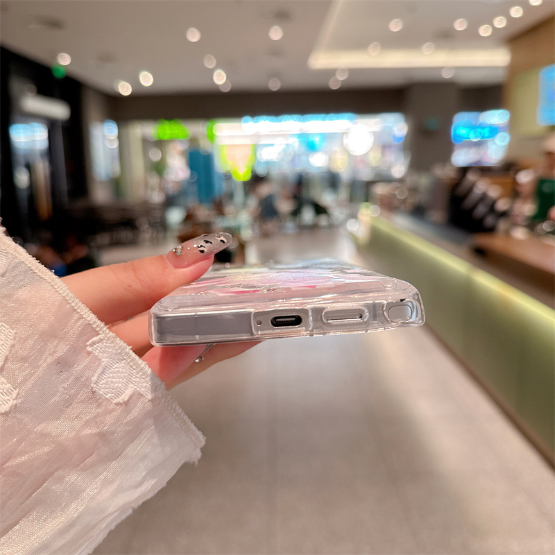 Etui z brokatem, cyrkoniami i  – Silicone Liquid Case recenzja i cena